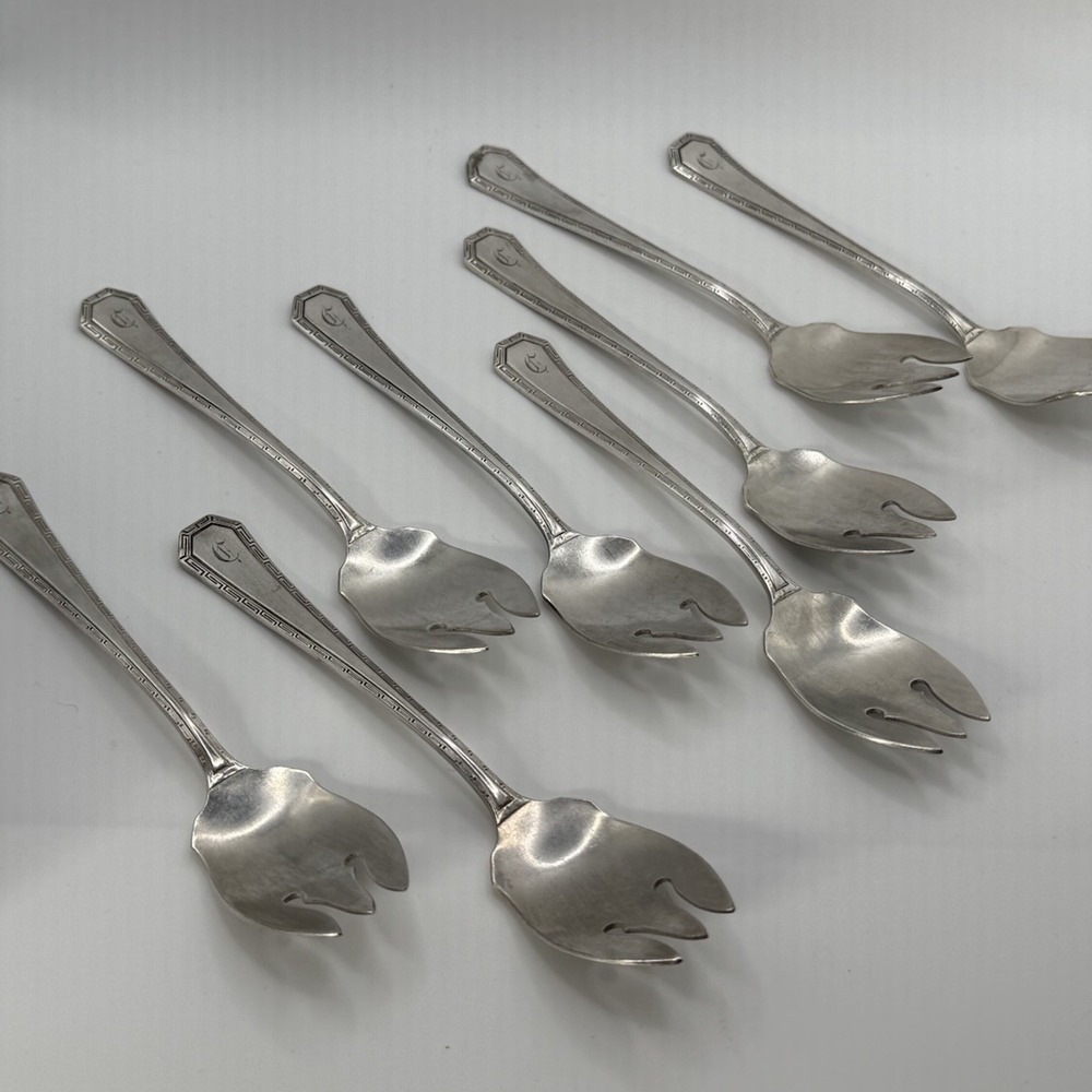 Antique Set 8 R. Wallace Pattern Inverness Silverplate Ice Cream Forks Monogram